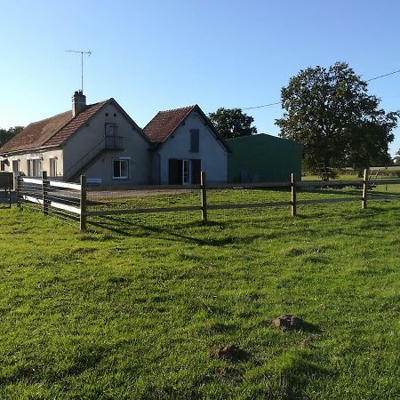 Maison A La Ferme Saint-Aubin-le-Monial Eksteriør bilde